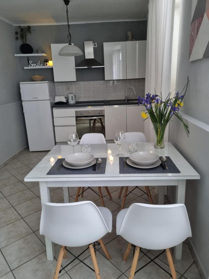 Mili Apartament Vela Luka Exterior foto