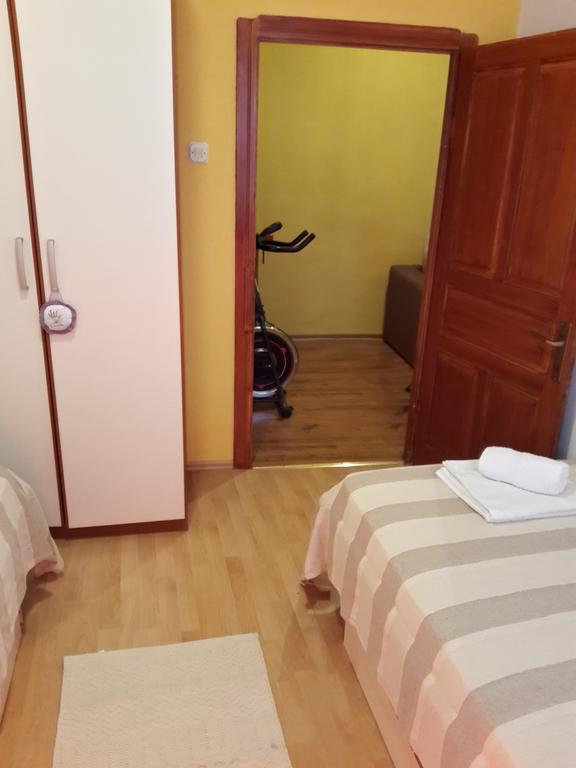 Mili Apartament Vela Luka Exterior foto